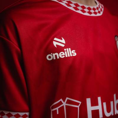 bristol_city_24_25_oneills_home_kit_e.jpeg