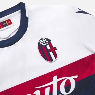 bologna_24_25_macron_away_kit_4.jpg