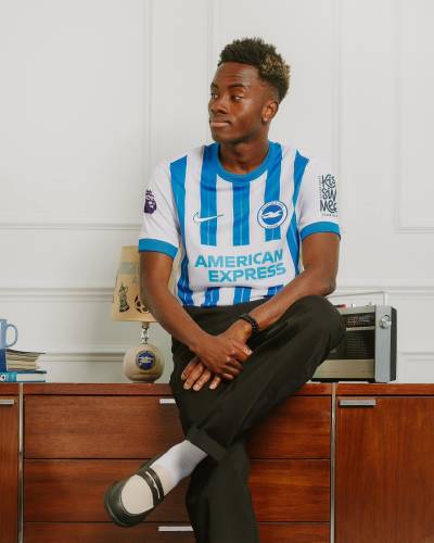 brighton_hove_albion_24_25_nike_home_kit_c.jpg