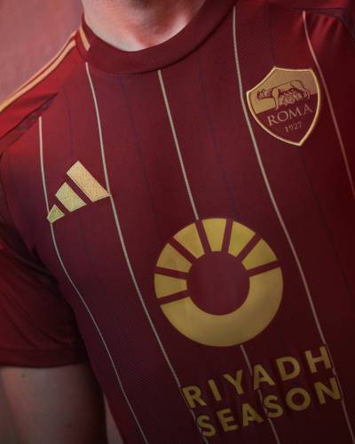 as_roma_24_25_adidas_home_kit_f.jpeg