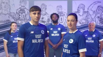 cardiff_city_24_25_new_balance_home_kit_a.jpg