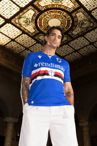 sampdoria_24_25_macron_home_kit_a.jpg