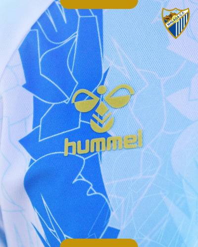 malaga_24_25_hummel_home_kit_c.jpg