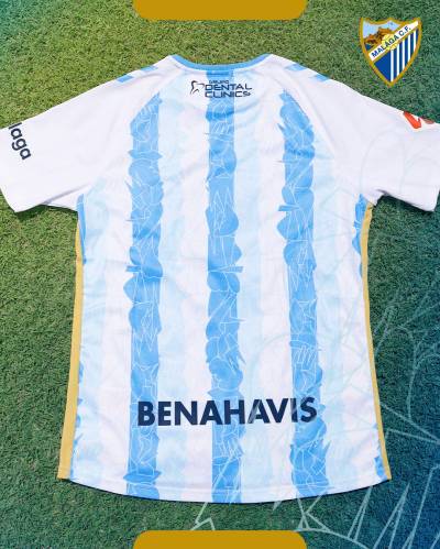 malaga_24_25_hummel_home_kit_e.jpg