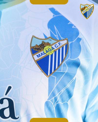 malaga_24_25_hummel_home_kit_f.jpg