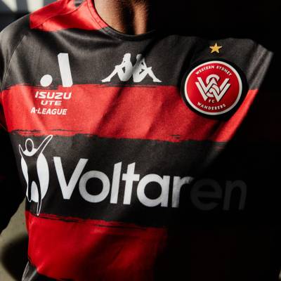 western_sydney_wanderers_2022_2023_home_kit_3.jpg