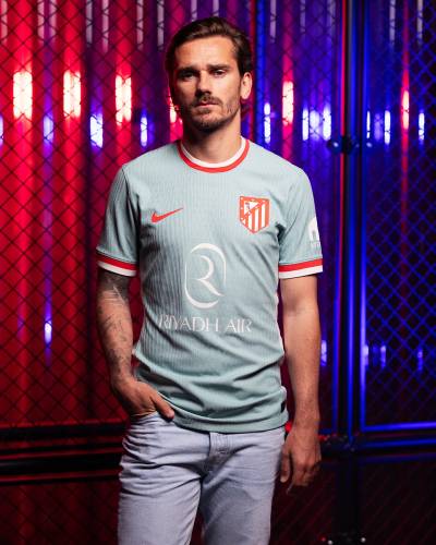 atletico_madrid_24_25_nike_away_kit_b.jpg