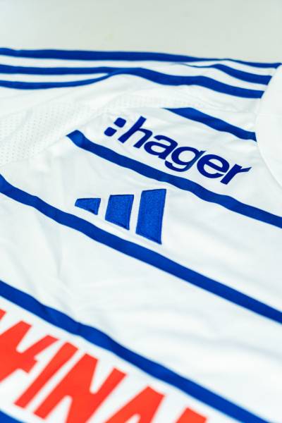 strasbourg_24_25_adidas_away_kit_c4.jpg