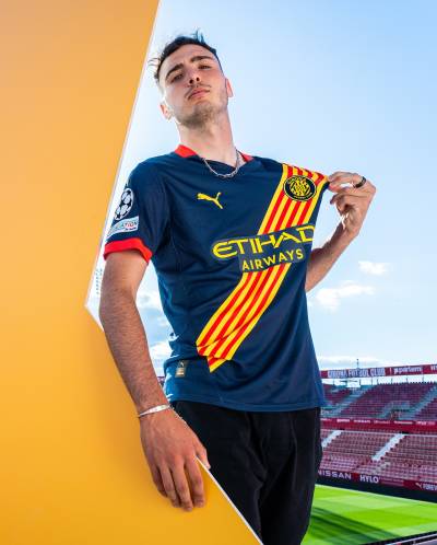 girona_24_25_puma_away_kit_b.jpg