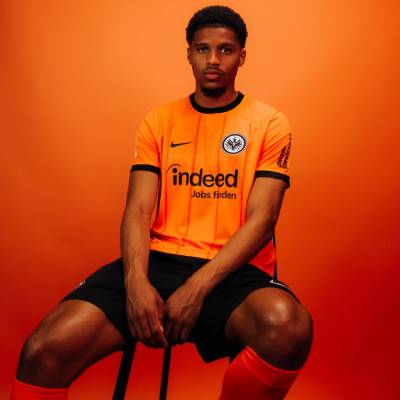 eintracht_frankfurt_24_25_nike_third_kit_b.jpg