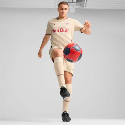 red_bull_salzburg_24_25_puma_third_kit_4.jpeg