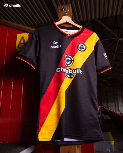 partick_thistle_24_25_o_neills_third_kit_e.jpg