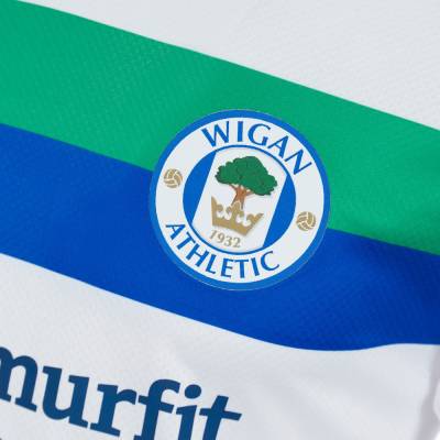 wigan_athletic_24_25_puma_third_kit_b3.jpg