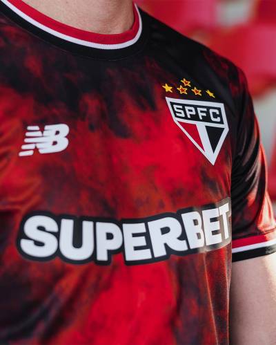 sao_paulo_24_25_new_balance_third_kit_d.jpg