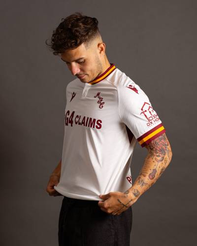 motherwell_24_25_macron_third_kit_a.jpg