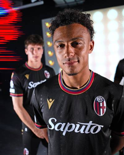 bologna_24_25_macron_third_kit_b.jpg