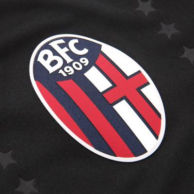 bologna_24_25_macron_third_kit_g.jpg