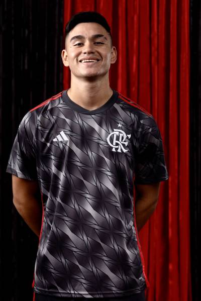 flamengo_24_25_adidas_third_kit_b.jpeg