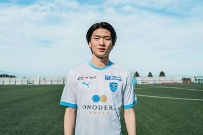 yokohama_fc_2023_kits_h.jpg