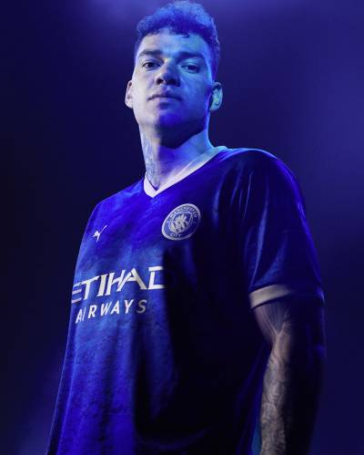 manchester_city_chinese_new_year_jersey_k.jpeg