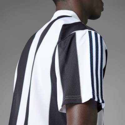 newcastle_united_95_96_adidas_home_retro_jersey_e1.jpg