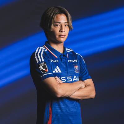 yokohama_f_marinos_2025_adidas_home_kit_b.jpeg