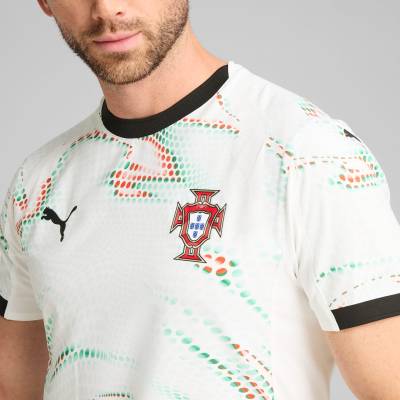 portugal_2025_puma_away_kit_3.jpeg