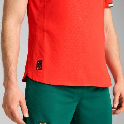 portugal_2025_puma_home_kit_6.jpeg