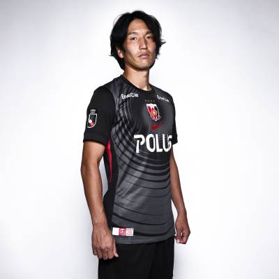 urawa_red_diamonds_2025_nike_third_kit_c.jpg