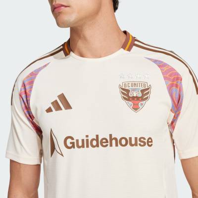 dc_united_2025_26_adidas_away_kit_d1.jpg