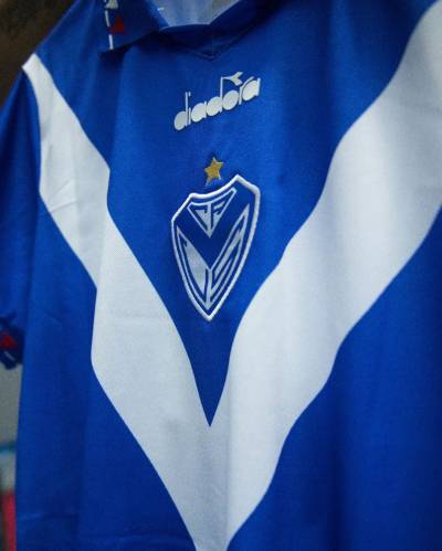 velez_sarsfield_2023_away_kit_j.jpeg