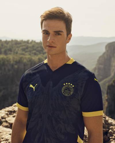 fenerbahce_24_25_puma_fourth_kit_a.jpg