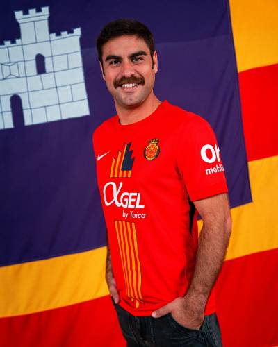 real_mallorca_24_25_nike_special_edition_shirt_d.jpg