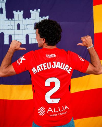 real_mallorca_24_25_nike_special_edition_shirt_e1.jpg