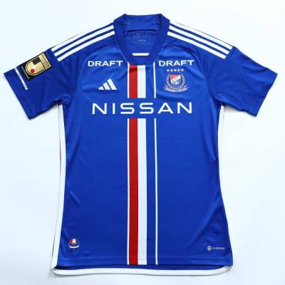 yokohama_f_marinos_2023_home_kit_h.jpeg