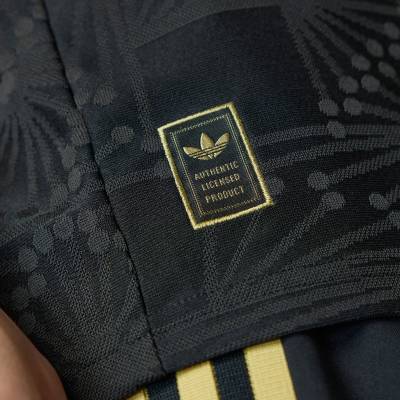 mexico_2025_adidas_gold_jersey_e1.jpg