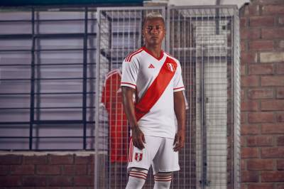 peru_2023_home_kit_a.jpeg