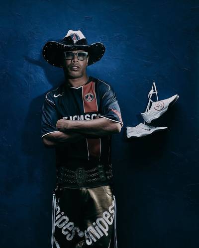 paris_saint_germain_2004_05_nike_total_90_reissue_home_jersey_d1.jpeg