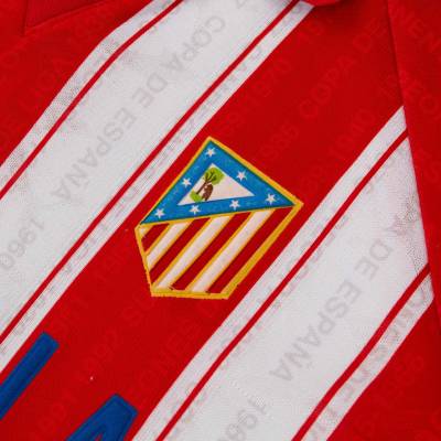 atletico_madrid_1995-96_home_shirt_7.jpg