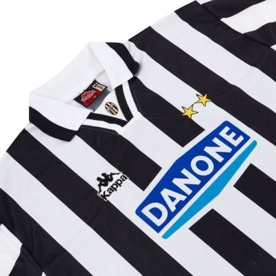 juventus_1994_95_kappa_home_shirt_2.jpg