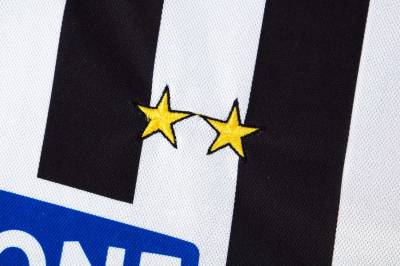 juventus_1994_95_kappa_home_shirt_7.jpg