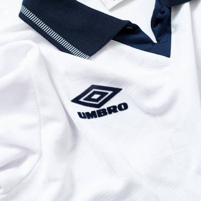 england_2022_umbro_nations_home_jersey_b.jpeg