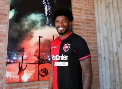 newells_old_boys_2023_home_kit_1b.jpeg