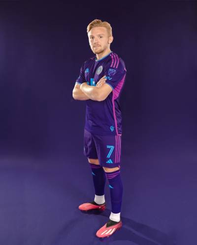 charlotte_fc_2023_2024_adidas_away_kit_b.jpeg