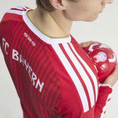 bayern_munich_26_27_adidas_home_kit_5.jpg