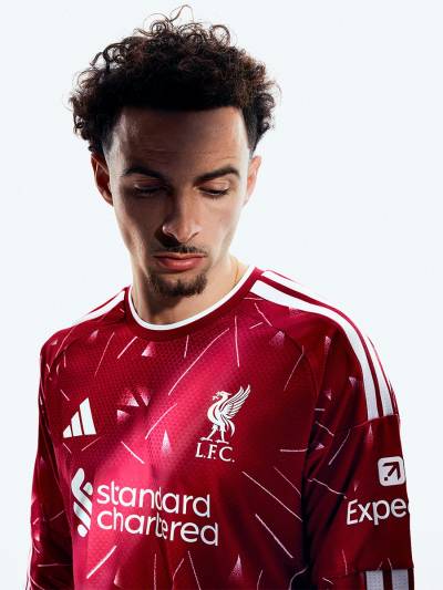 liverpool_26_27_adidas_home_kit_3.jpg