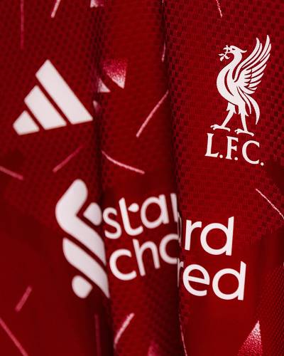liverpool_26_27_adidas_home_kit_4.jpg