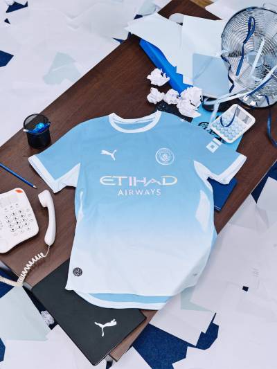 manchester_city_26_27_puma_home_kit_a.jpg