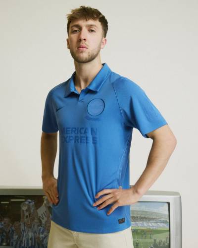 brighton_hove_albion_125th_anniversary_shirt_d.jpg