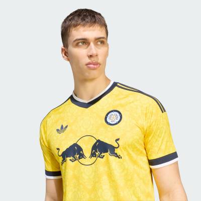 leeds_united_26_27_adidas_away_kit_7.jpg